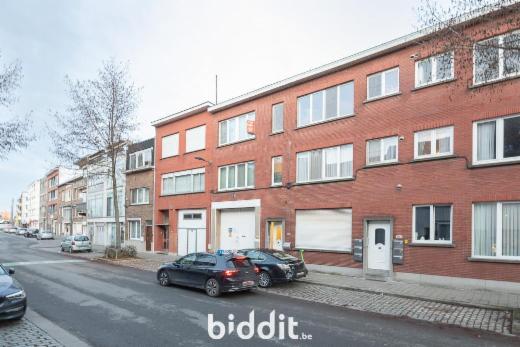 Eerste alternatieve foto van het pand