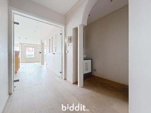 Eerste alternatieve foto van het pand