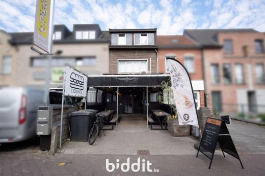 Eerste alternatieve foto van het pand