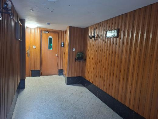 Eerste alternatieve foto van het pand