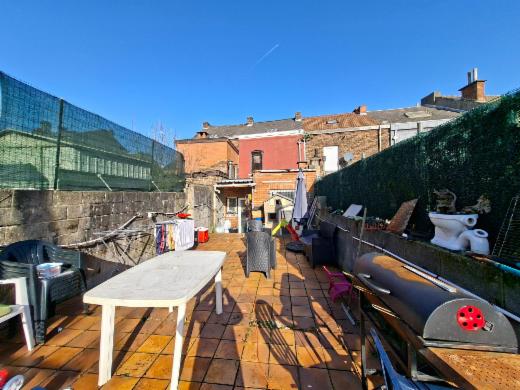 Tweede alternatieve foto van het pand