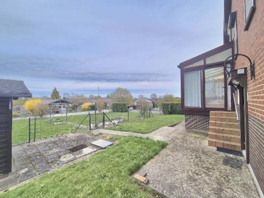 Eerste alternatieve foto van het pand