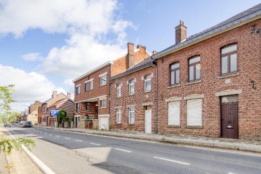 Eerste alternatieve foto van het pand