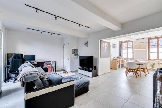 Eerste alternatieve foto van het pand