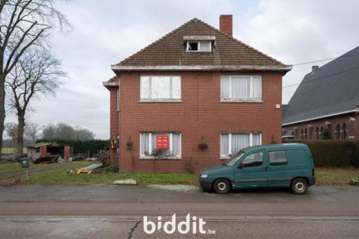 Eerste alternatieve foto van het pand