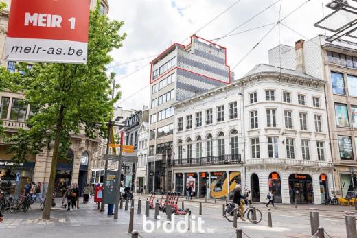 Eerste alternatieve foto van het pand