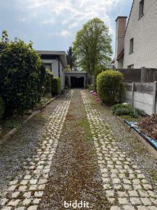 Eerste alternatieve foto van het pand