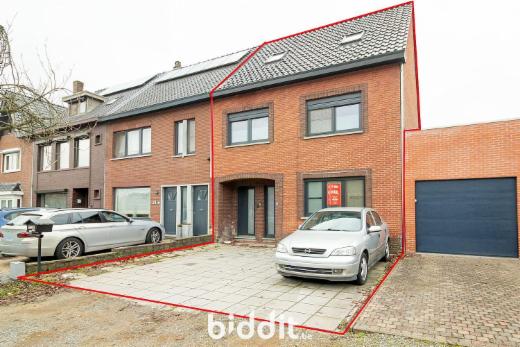 Eerste alternatieve foto van het pand