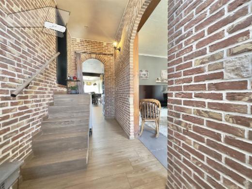 Eerste alternatieve foto van het pand