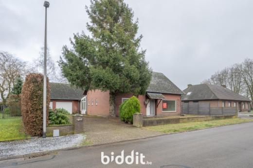 Eerste alternatieve foto van het pand