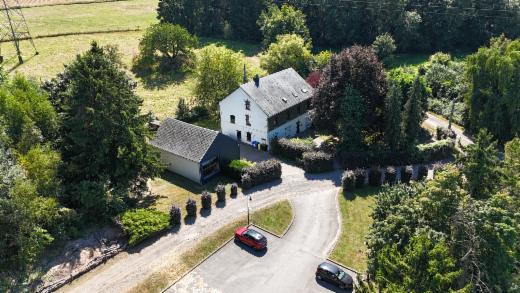 Eerste alternatieve foto van het pand