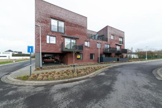 Eerste alternatieve foto van het pand