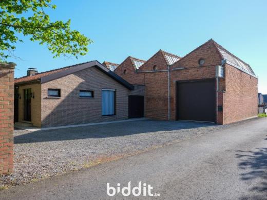 Eerste alternatieve foto van het pand