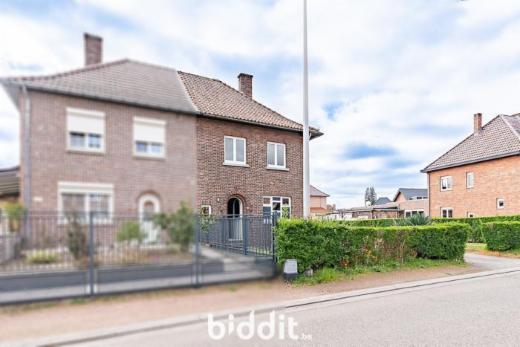Eerste alternatieve foto van het pand