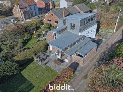 Eerste alternatieve foto van het pand