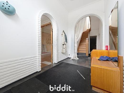 Eerste alternatieve foto van het pand
