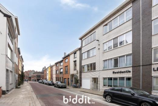 Eerste alternatieve foto van het pand