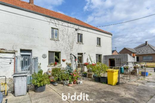 Eerste alternatieve foto van het pand