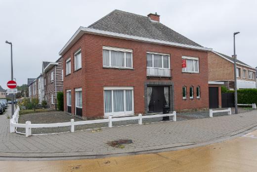 Eerste alternatieve foto van het pand
