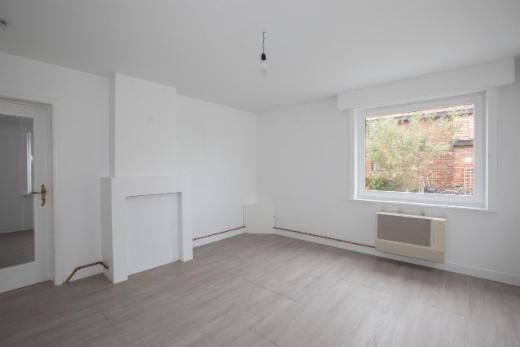 Eerste alternatieve foto van het pand