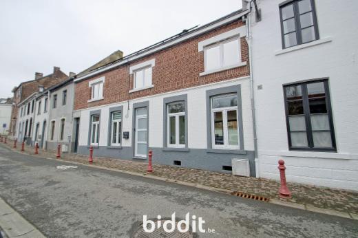 Eerste alternatieve foto van het pand