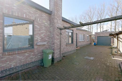 Eerste alternatieve foto van het pand