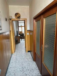 Eerste alternatieve foto van het pand