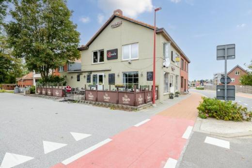 Eerste alternatieve foto van het pand