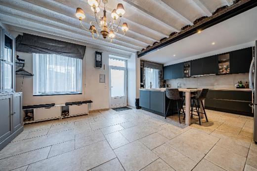 Eerste alternatieve foto van het pand