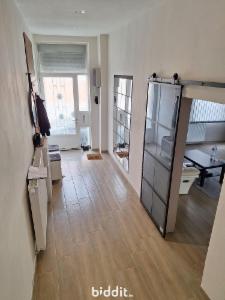 Eerste alternatieve foto van het pand