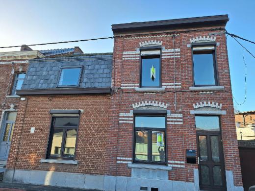 Eerste alternatieve foto van het pand