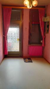 Eerste alternatieve foto van het pand