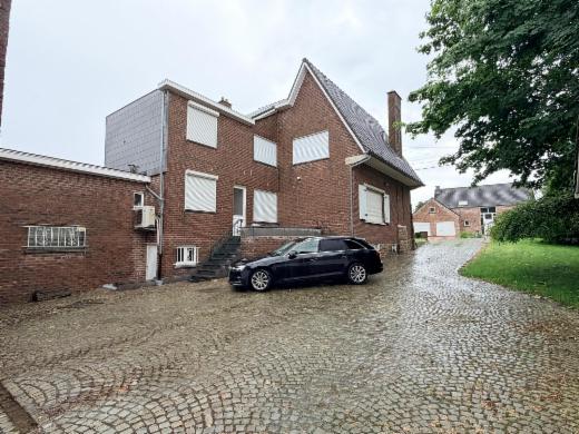 Eerste alternatieve foto van het pand
