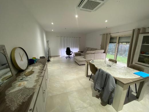 Eerste alternatieve foto van het pand