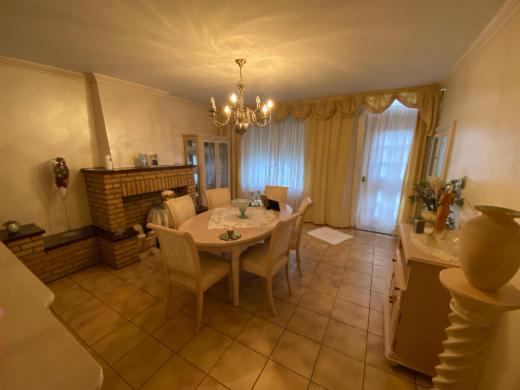 Eerste alternatieve foto van het pand