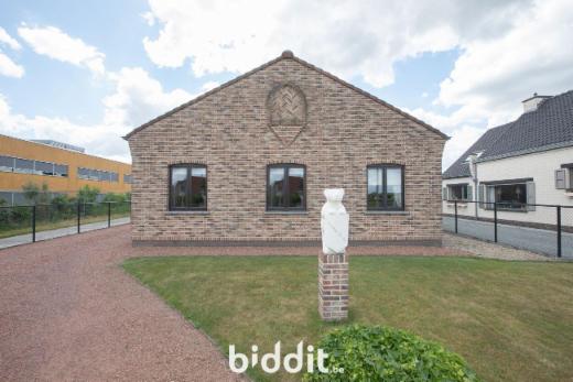 Eerste alternatieve foto van het pand