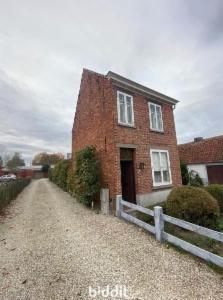 Eerste alternatieve foto van het pand