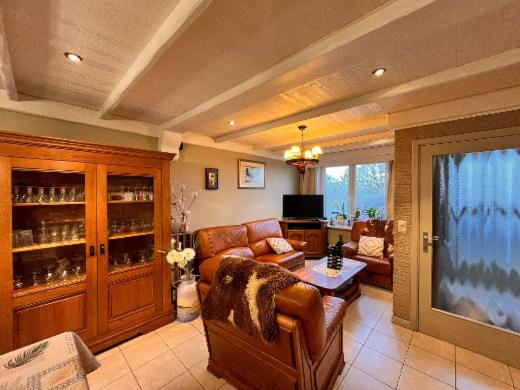 Eerste alternatieve foto van het pand