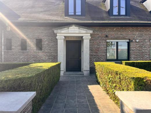 Eerste alternatieve foto van het pand