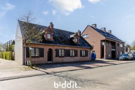 Eerste alternatieve foto van het pand