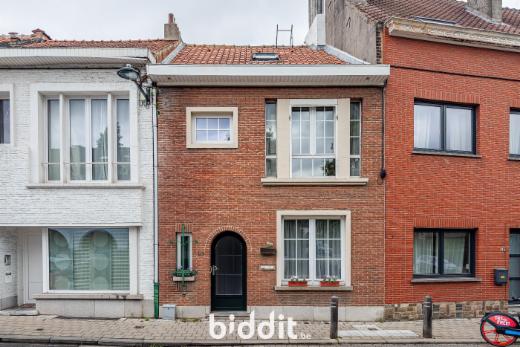 Eerste alternatieve foto van het pand
