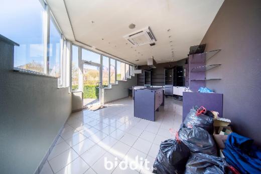 Eerste alternatieve foto van het pand