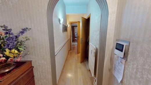 Eerste alternatieve foto van het pand