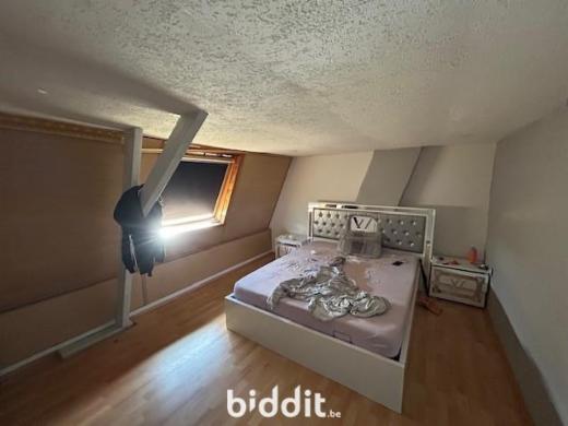 Eerste alternatieve foto van het pand