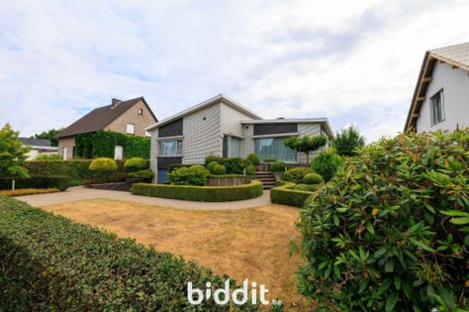 Eerste alternatieve foto van het pand