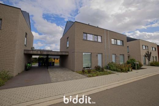 Eerste alternatieve foto van het pand