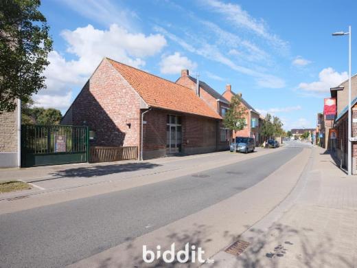 Eerste alternatieve foto van het pand