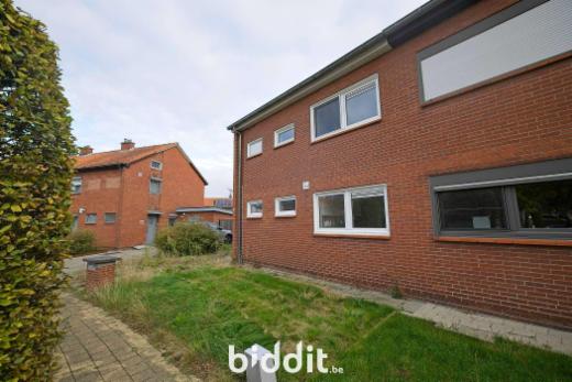 Eerste alternatieve foto van het pand