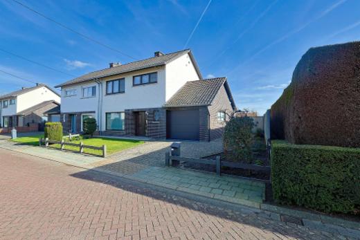 Eerste alternatieve foto van het pand