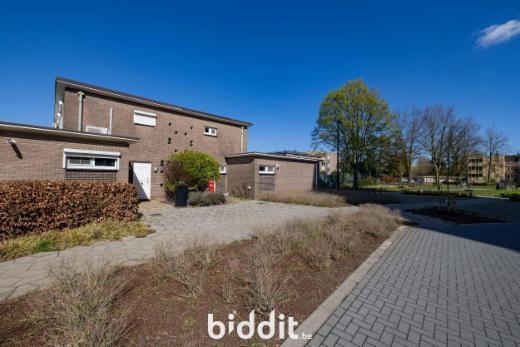 Eerste alternatieve foto van het pand